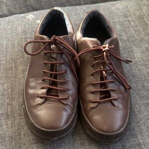 Men's Classic Brown Sneakers